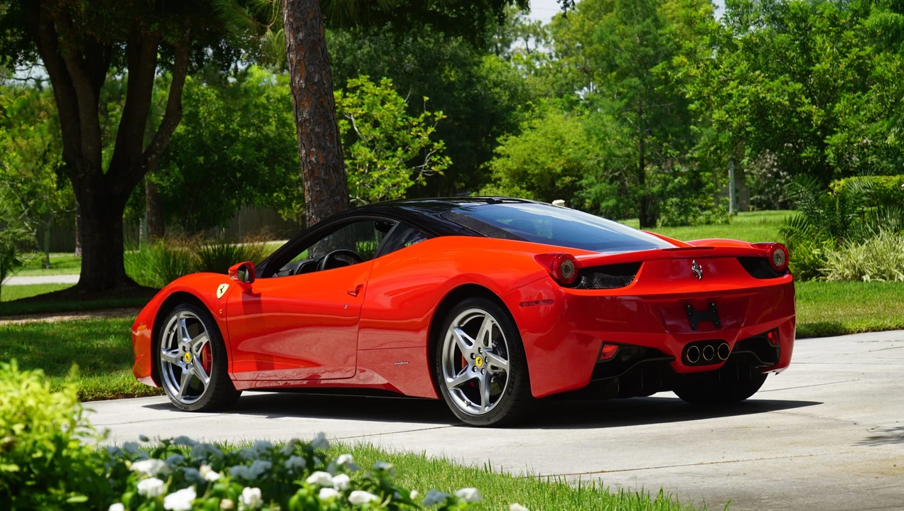2011 Ferrari 458 Italia - Image 26 of 31