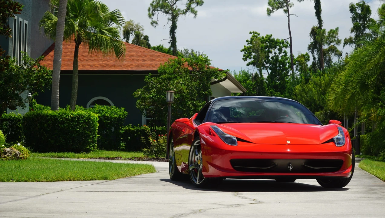 2011 Ferrari 458 Italia - Image 8 of 31