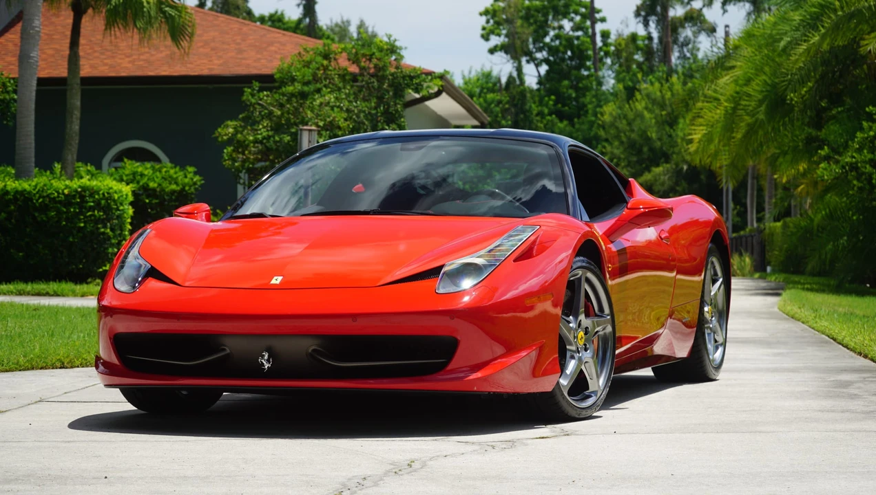 2011 Ferrari 458 Italia - Image 5 of 31