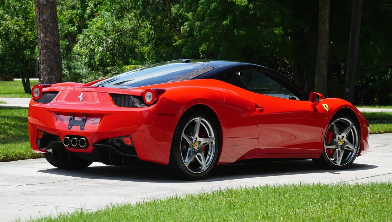 2011 Ferrari 458 Italia - Image 18 of 31