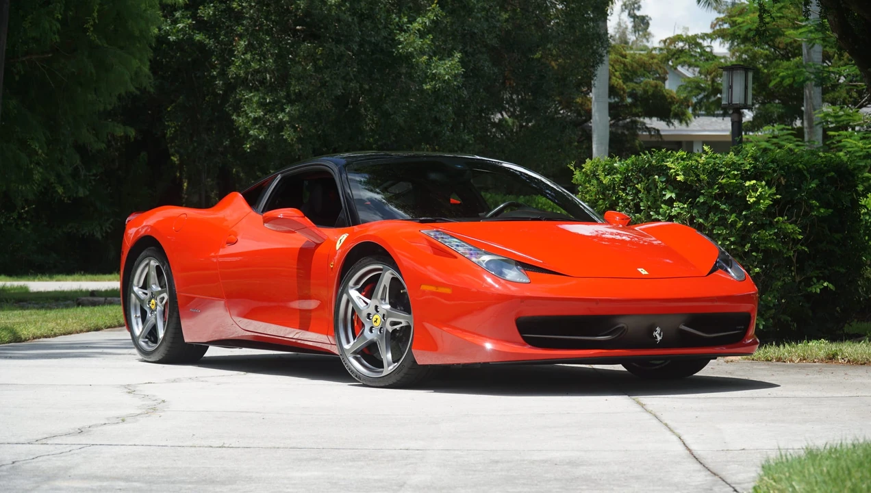 2011 Ferrari 458 Italia - Image 12 of 31