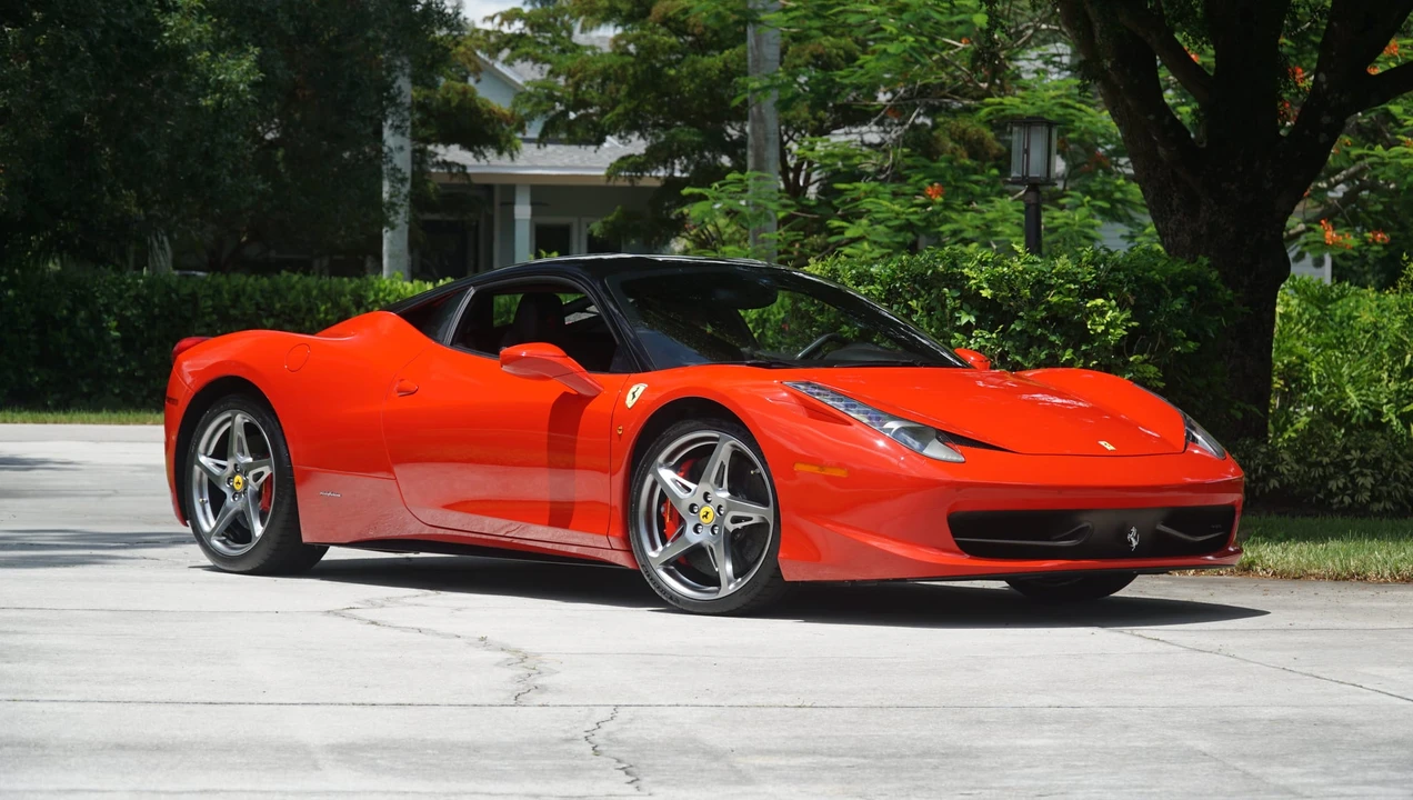 2011 Ferrari 458 Italia - Image 13 of 31