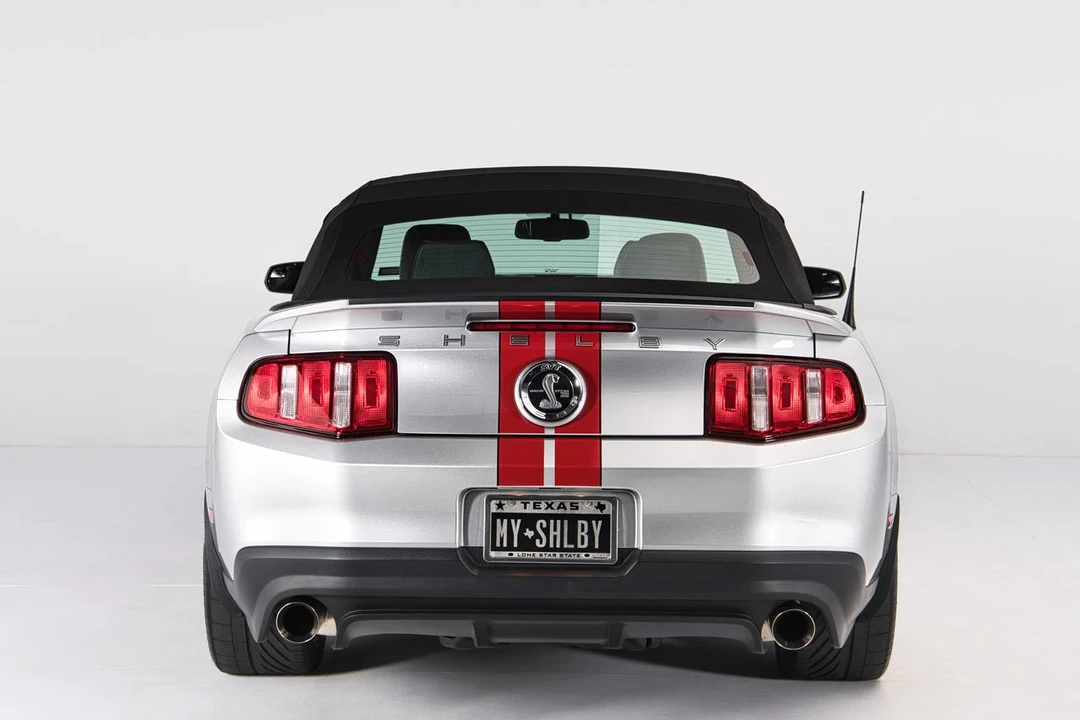 2011 Ford S197 II Shelby Mustang GT500 - Image 14 of 31