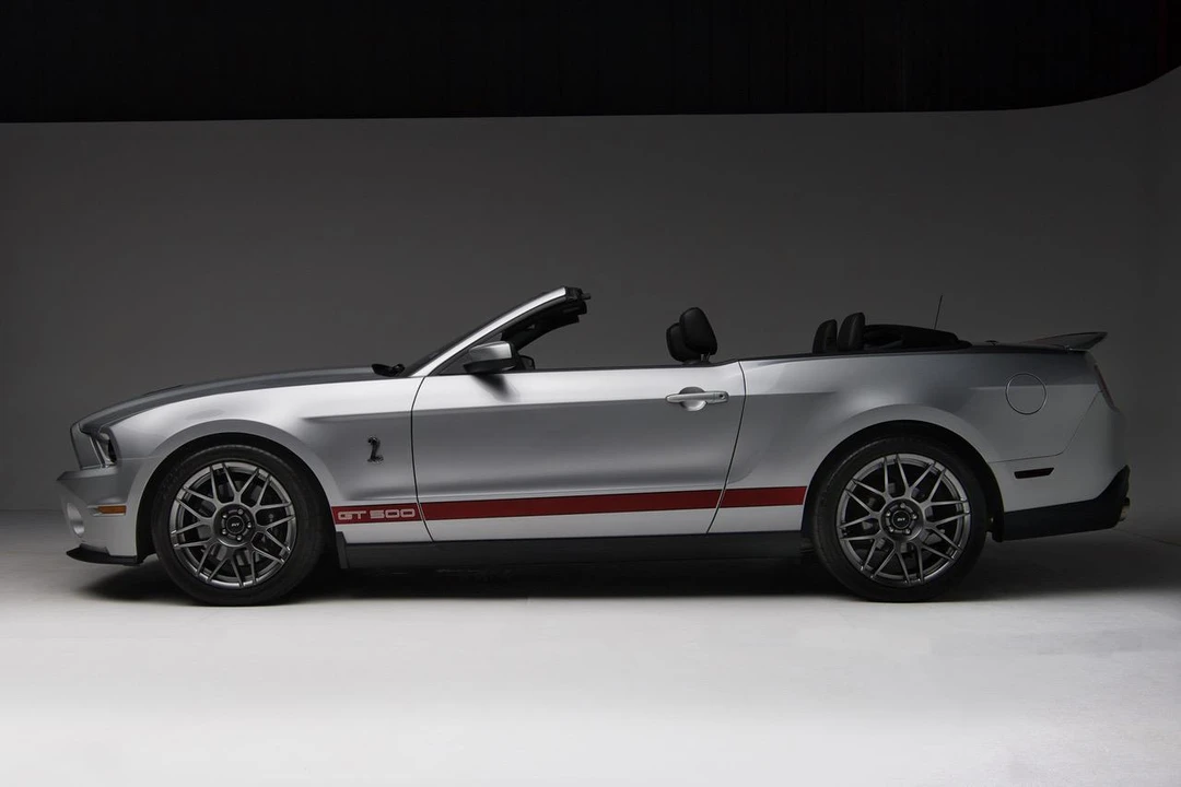 2011 Ford S197 II Shelby Mustang GT500 - Image 3 of 31
