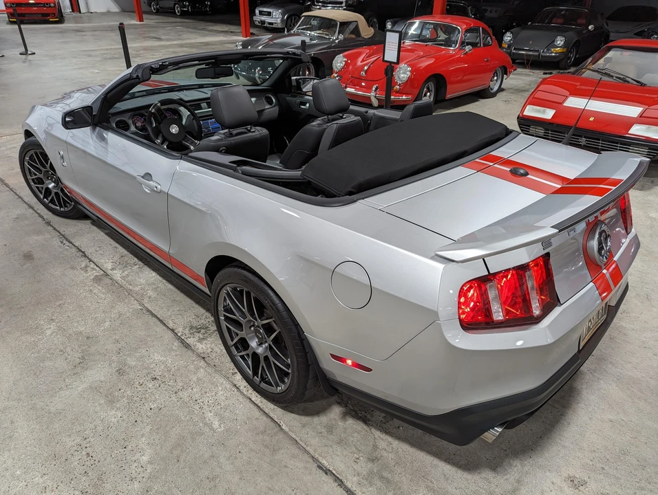 2011 Ford S197 II Shelby Mustang GT500 - Image 28 of 31