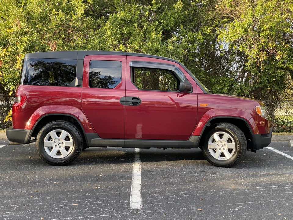 2011 Honda Element - Image 4 of 31