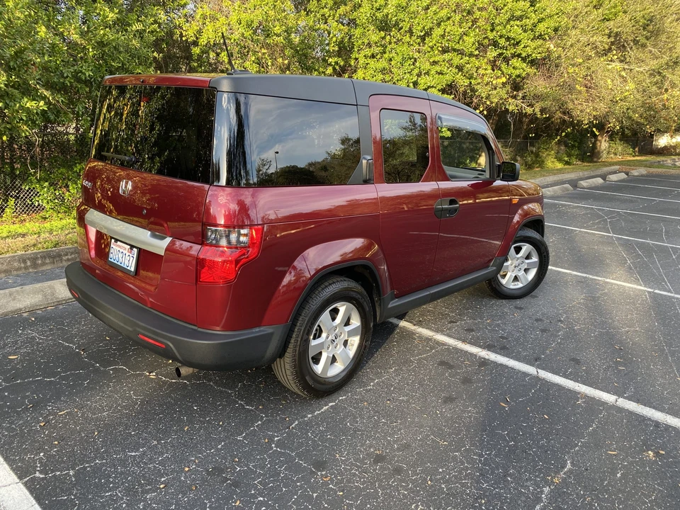 2011 Honda Element - Image 6 of 31
