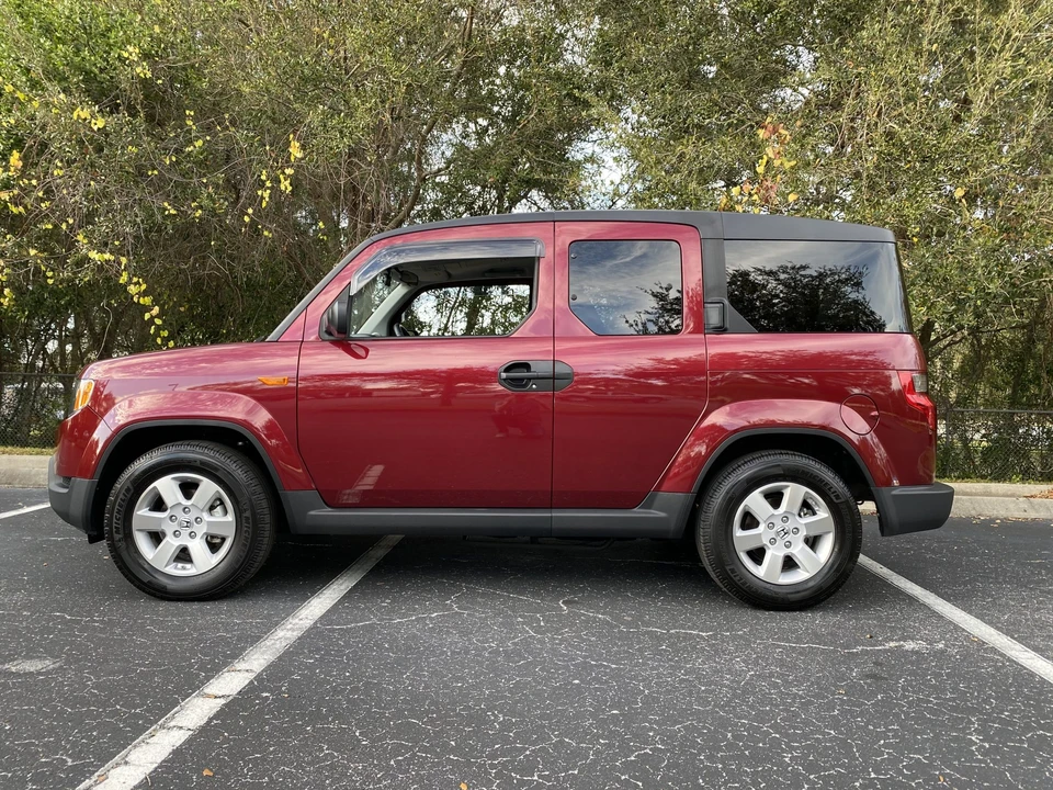 2011 Honda Element - Image 12 of 31