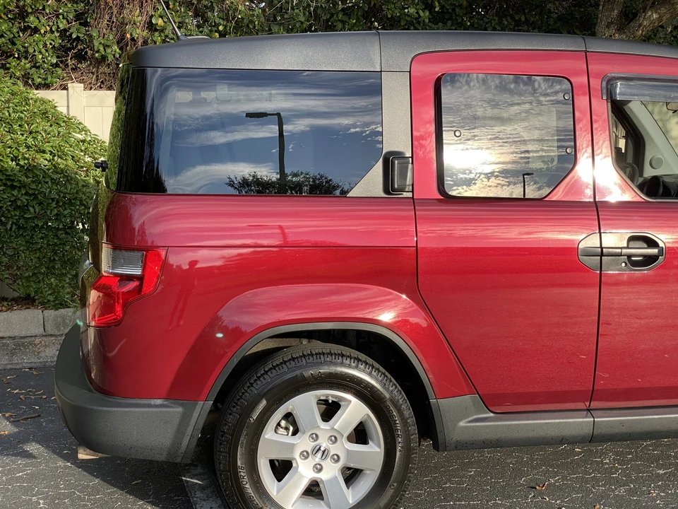 2011 Honda Element - Image 23 of 31
