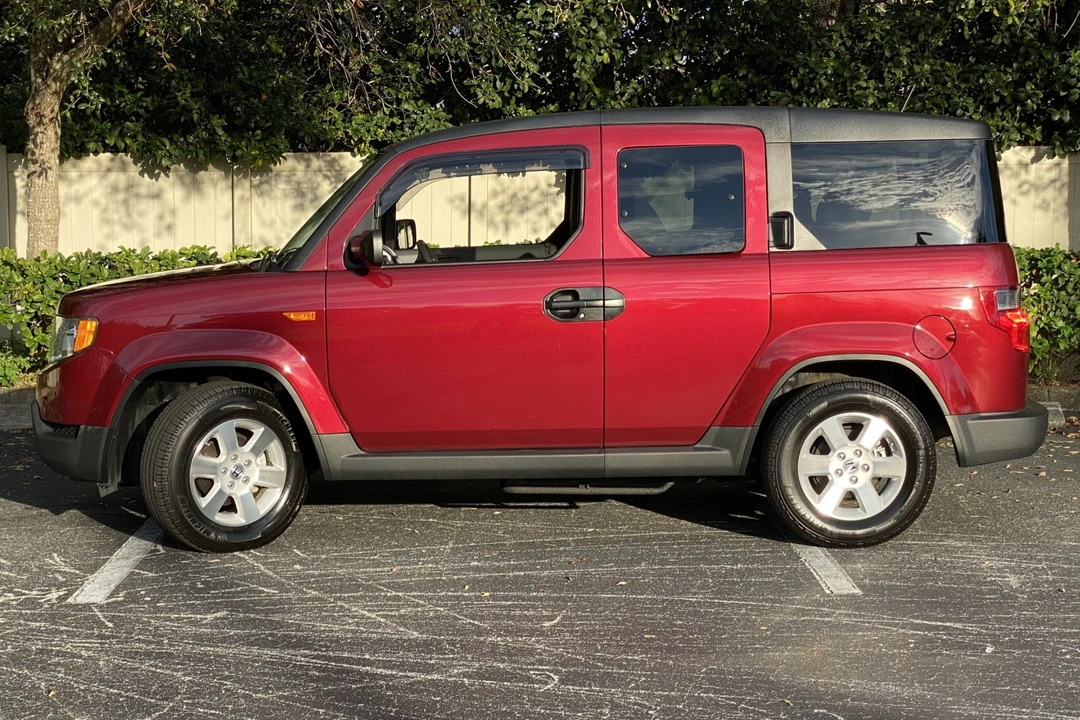 2011 Honda Element - Image 13 of 31