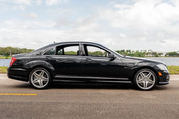 2011 Mercedes-Benz W221 S 63 & S 65 AMG - Image 3 of 7
