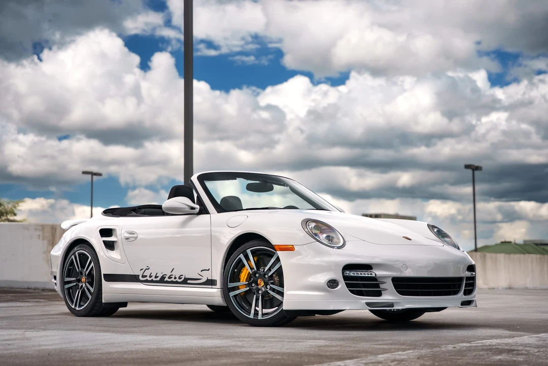 2011 Porsche 997 Turbo S - Image 5 of 31
