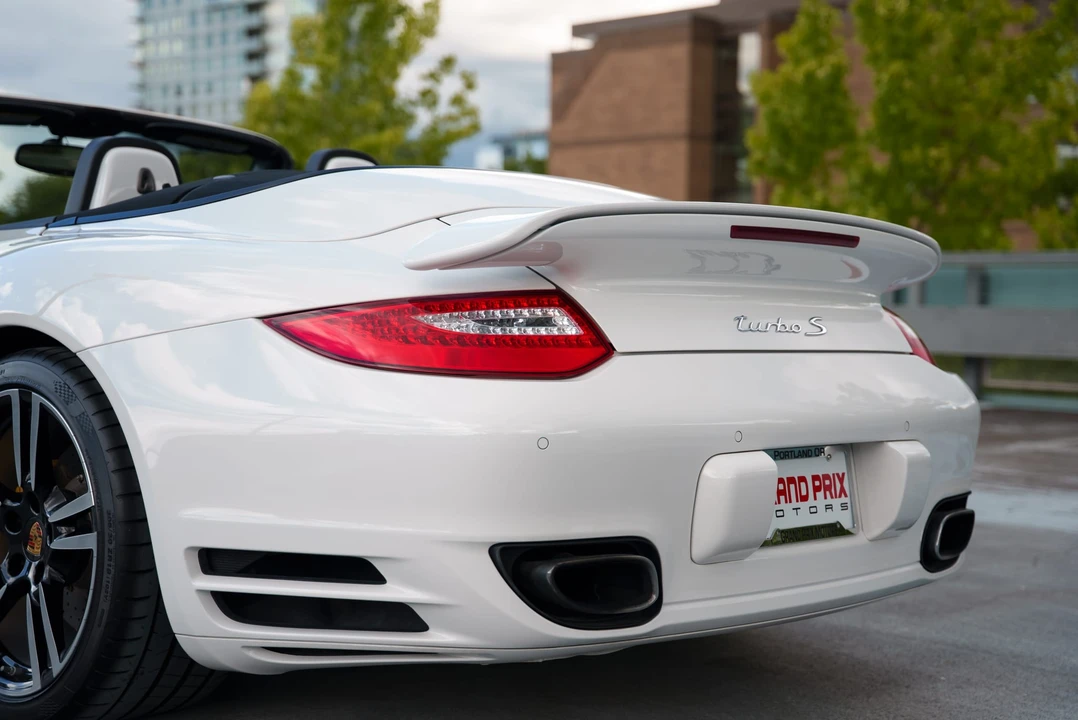 2011 Porsche 997 Turbo S - Image 29 of 31