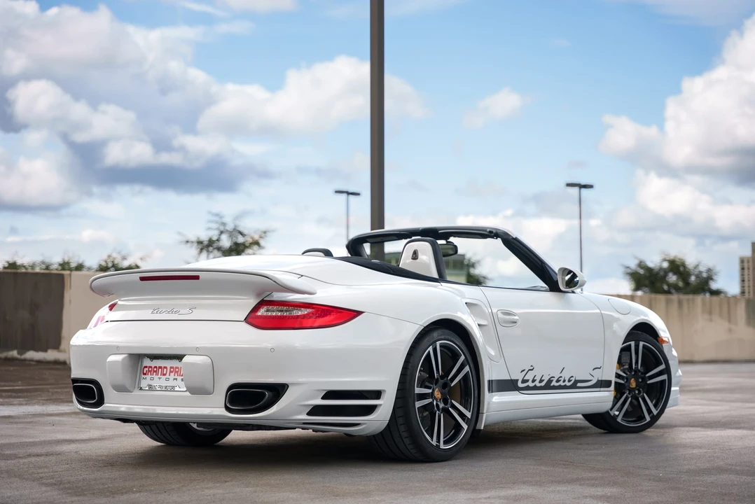 2011 Porsche 997 Turbo S - Image 12 of 31