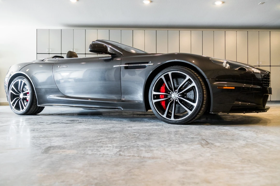 2012 Aston Martin DBS (2008-2012) - Image 7 of 31