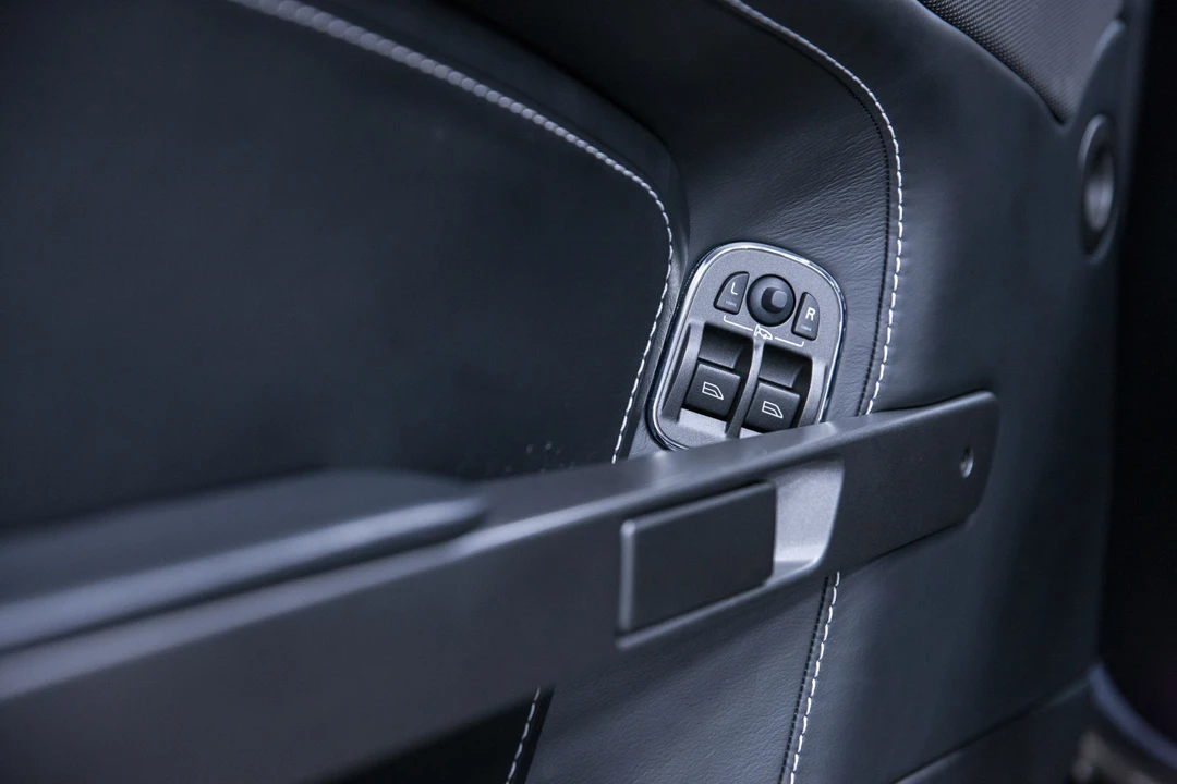 2012 Aston Martin V8 Vantage (2006-2017) - Image 30 of 31