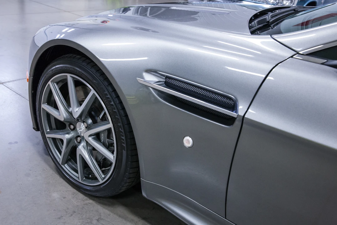 2012 Aston Martin V8 Vantage (2006-2017) - Image 11 of 31