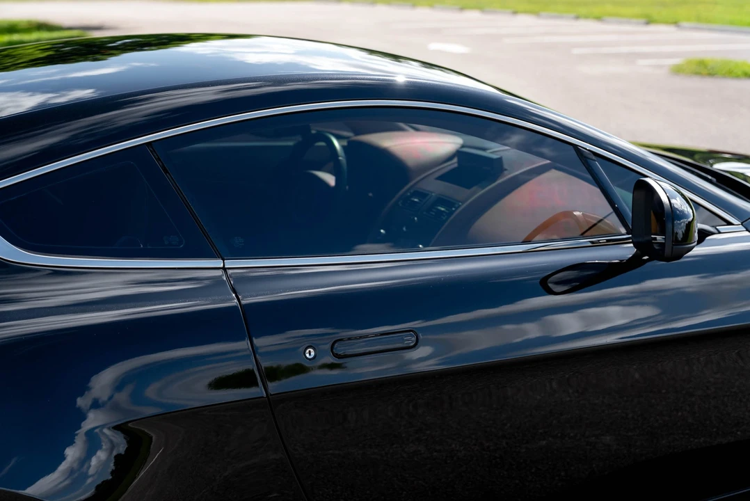 2012 Aston Martin V8 Vantage (2006-2017) - Image 25 of 31