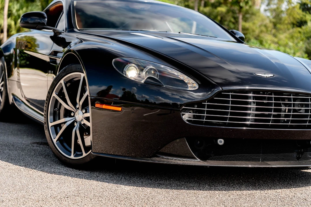 2012 Aston Martin V8 Vantage (2006-2017) - Image 16 of 31