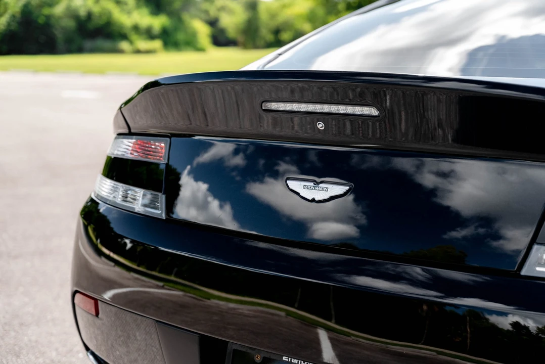 2012 Aston Martin V8 Vantage (2006-2017) - Image 23 of 31