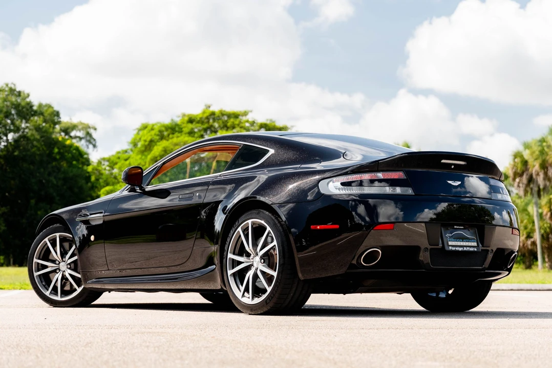 2012 Aston Martin V8 Vantage (2006-2017) - Image 12 of 31