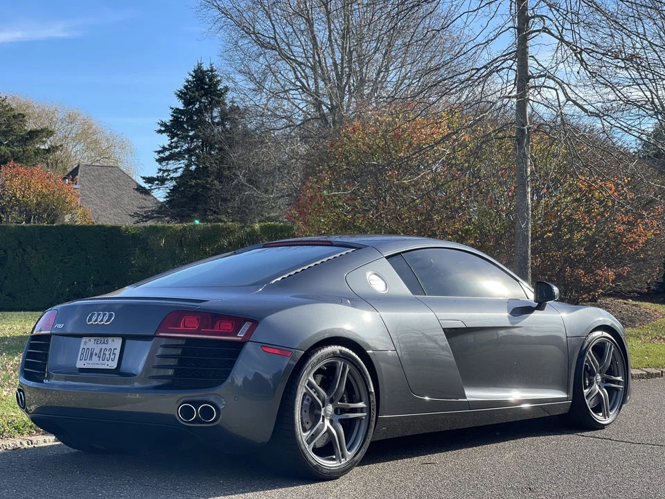 2012 Audi 42 R8 - Image 25 of 31