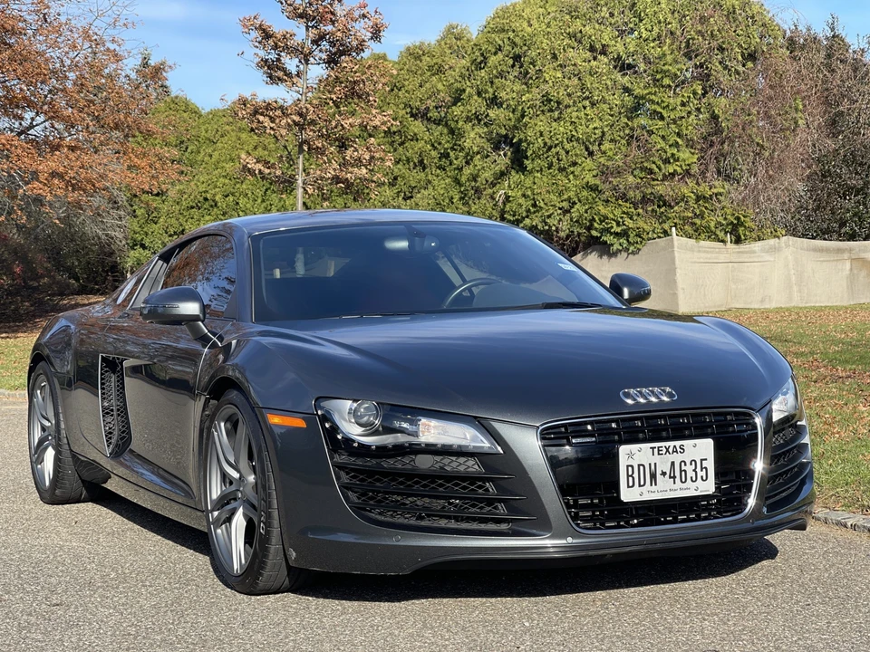 2012 Audi 42 R8 - Image 8 of 31