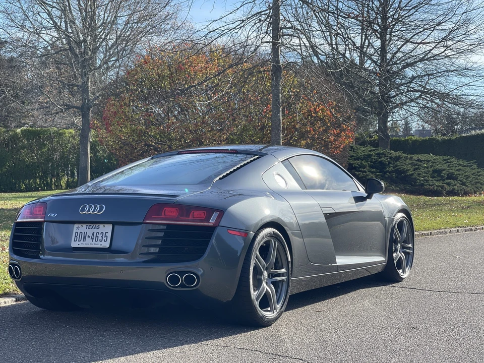 2012 Audi 42 R8 - Image 17 of 31