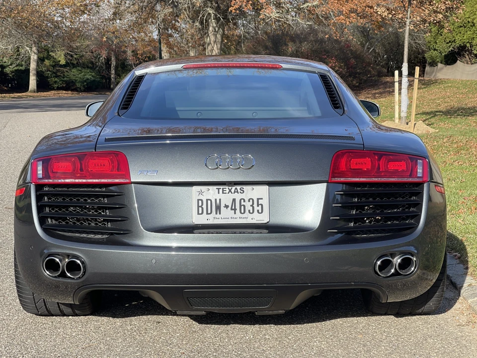2012 Audi 42 R8 - Image 28 of 31