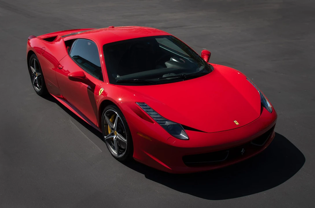2012 Ferrari 458 Italia - Image 2 of 31