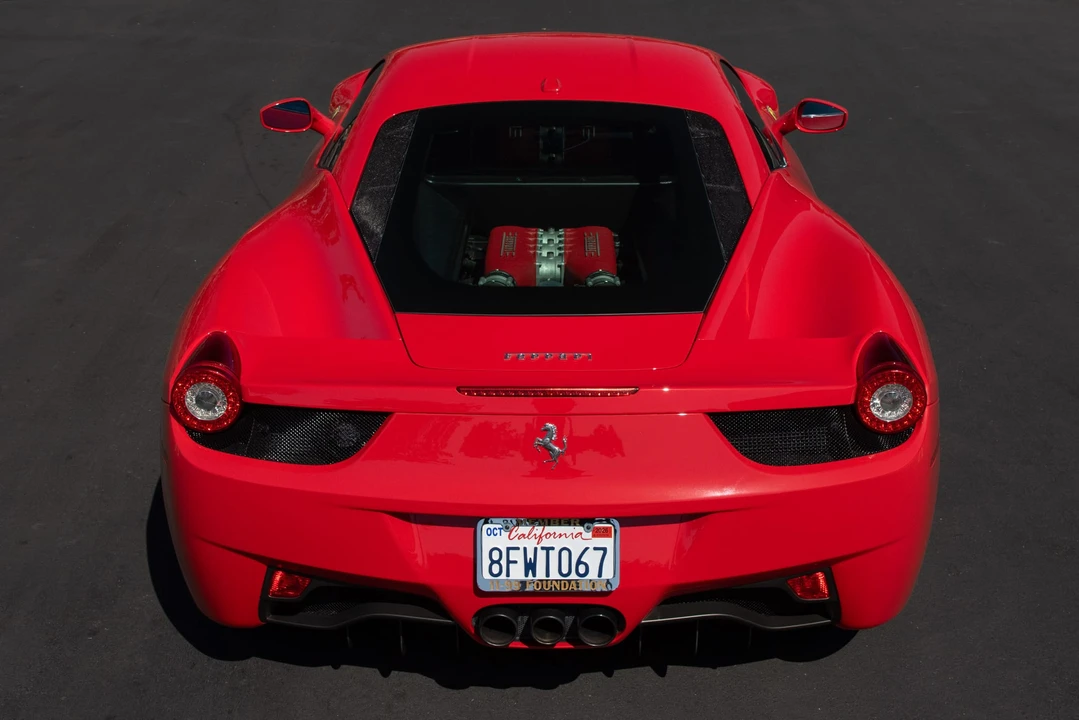2012 Ferrari 458 Italia - Image 13 of 31