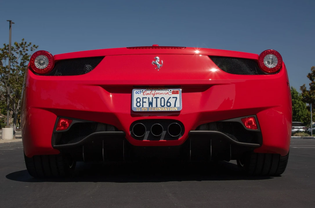 2012 Ferrari 458 Italia - Image 15 of 31