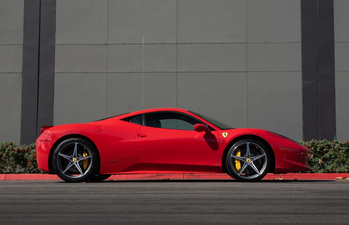 2012 Ferrari 458 Italia - Image 19 of 31