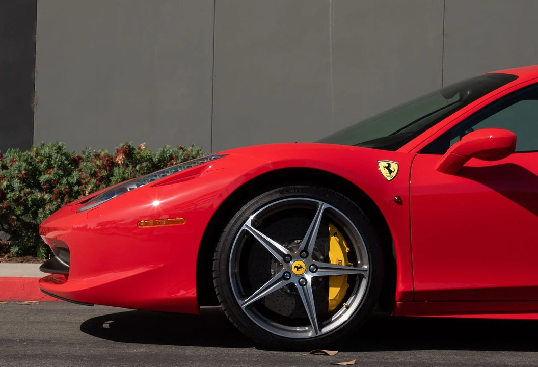 2012 Ferrari 458 Italia - Image 25 of 31