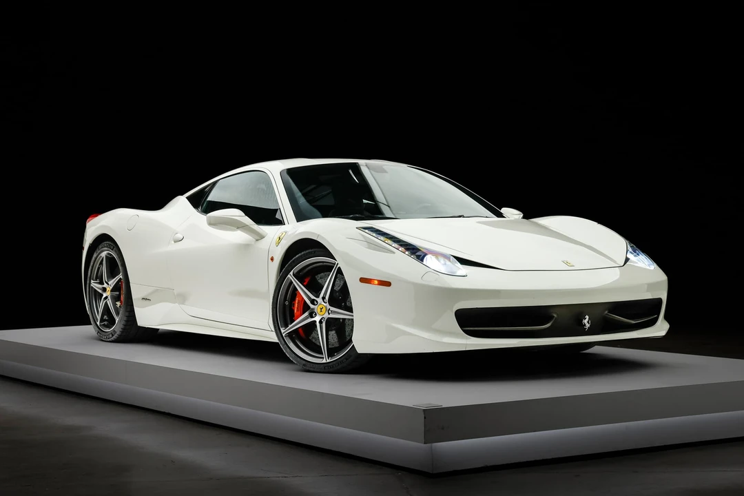 2012 Ferrari 458 Italia - Image 13 of 31