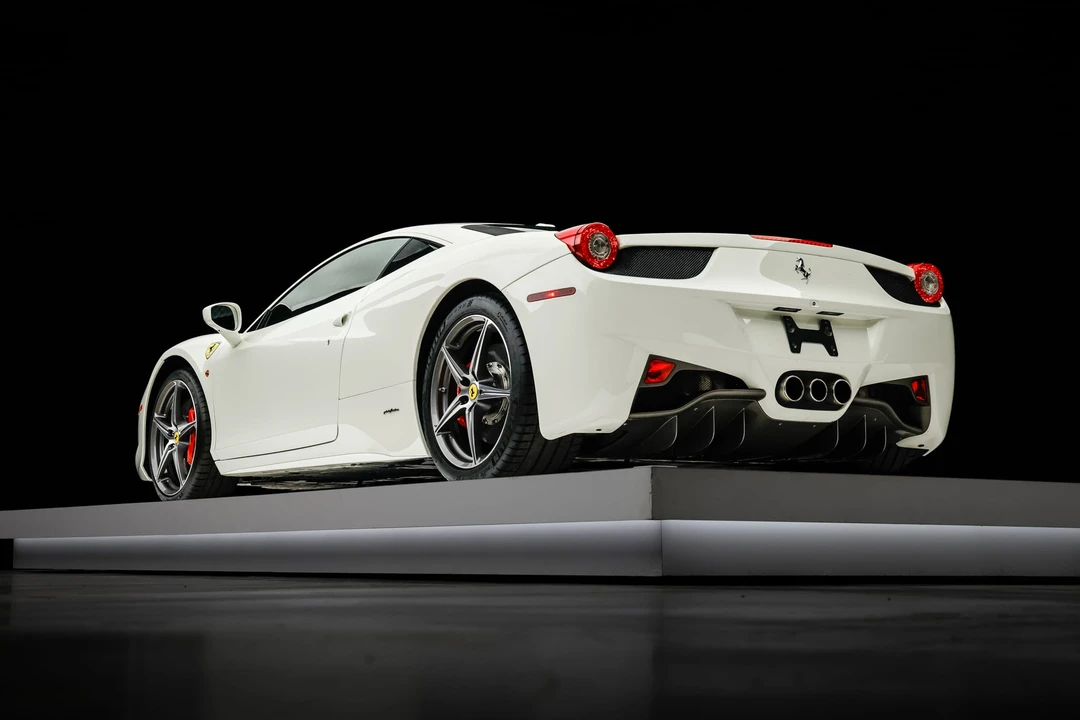 2012 Ferrari 458 Italia - Image 28 of 31