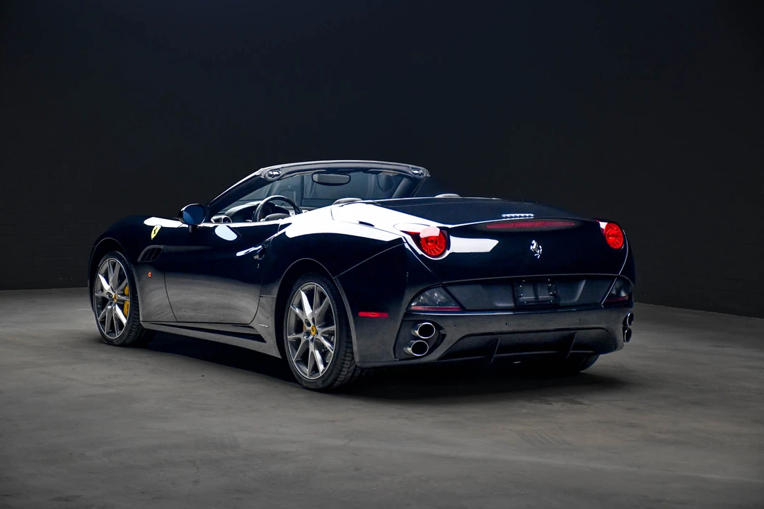 2012 Ferrari California - Image 15 of 31