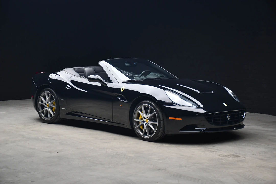 2012 Ferrari California - Image 25 of 31