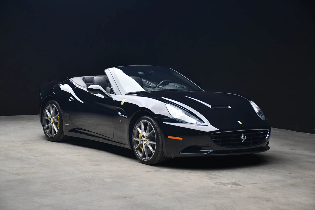 2012 Ferrari California - Image 26 of 31