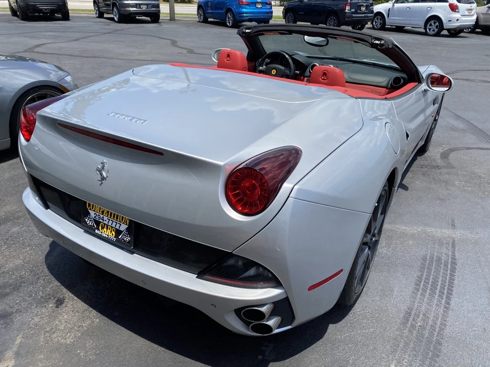 2012 Ferrari California - Image 8 of 31