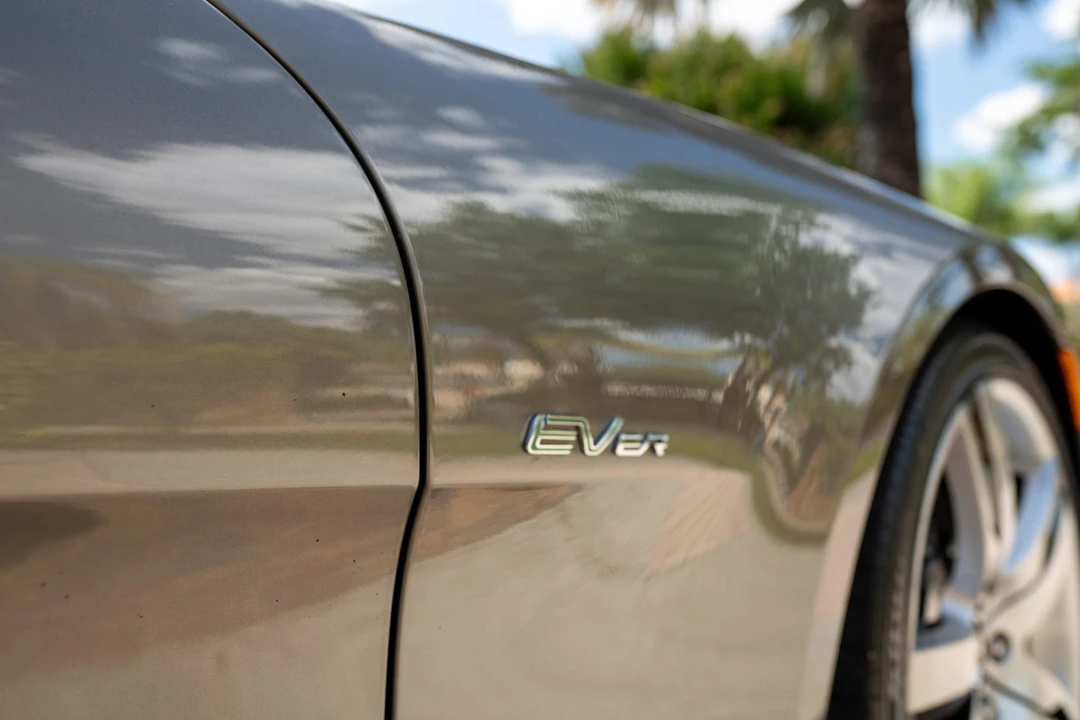 2012 Fisker Karma - Image 25 of 31