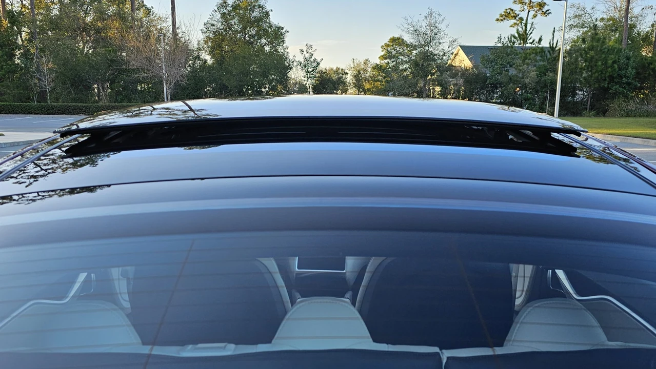 2012 Tesla Model S - Image 29 of 31