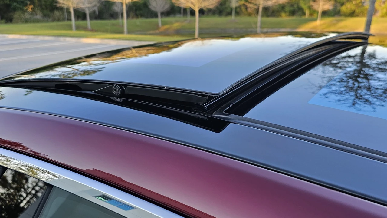 2012 Tesla Model S - Image 28 of 31