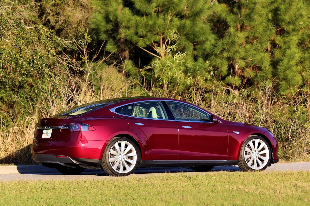 2012 Tesla Model S - Image 6 of 31