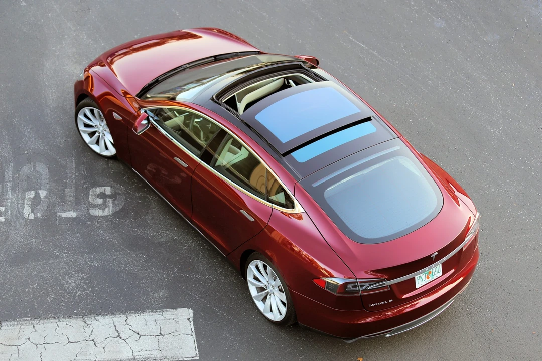 2012 Tesla Model S - Image 20 of 31