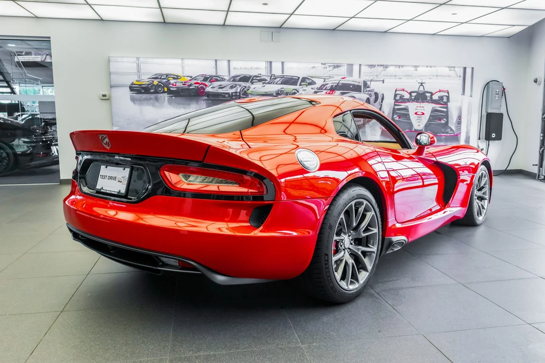 2013 Dodge Viper 5th Gen - Image 8 of 31