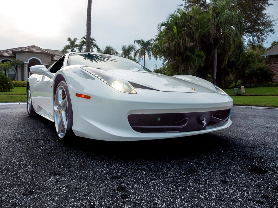 2013 Ferrari 458 Spider - Image 22 of 31