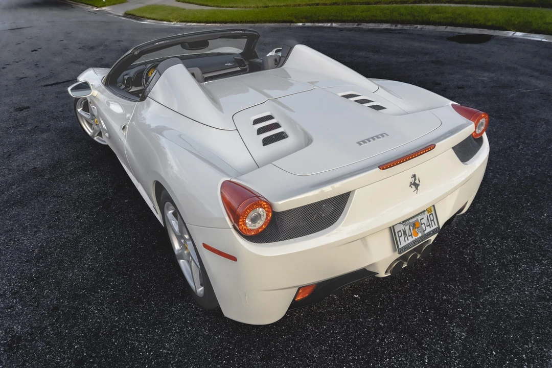 2013 Ferrari 458 Spider - Image 13 of 31