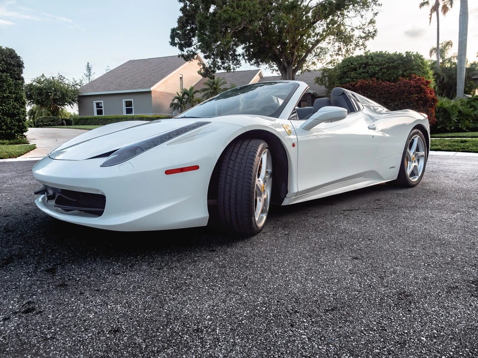 2013 Ferrari 458 Spider - Image 3 of 31
