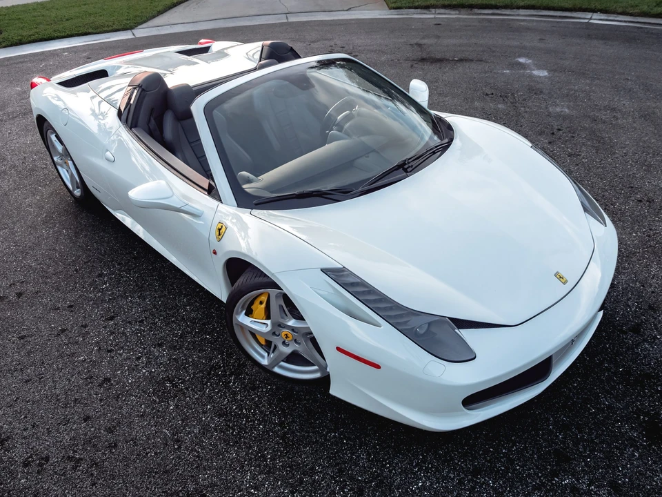 2013 Ferrari 458 Spider - Image 5 of 31